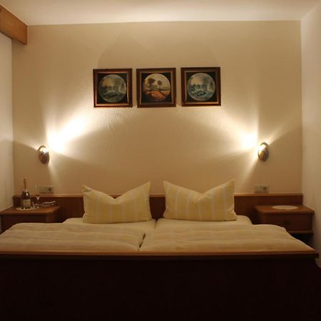 Appartements Zerzer Ried im Oberinntal Rom bilde