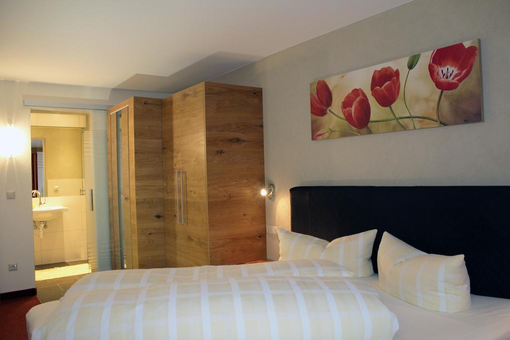 Appartements Zerzer Ried im Oberinntal Rom bilde