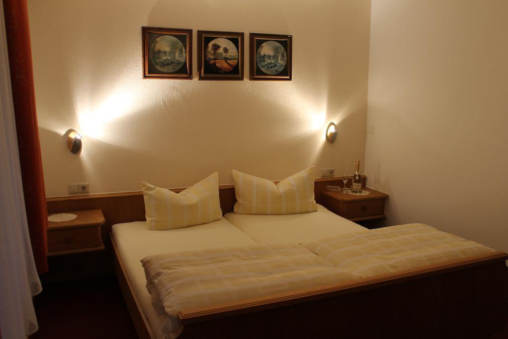 Appartements Zerzer Ried im Oberinntal Rom bilde
