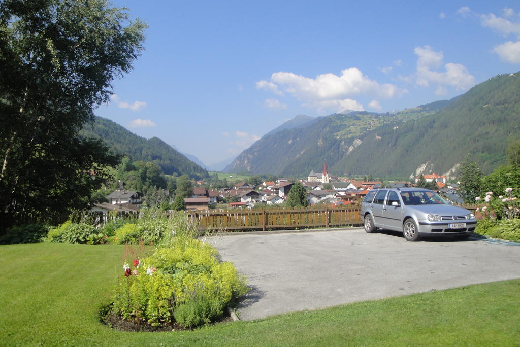 Appartements Zerzer Ried im Oberinntal Eksteriør bilde